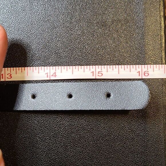 Choker with small spikes - Picture 3 of 5